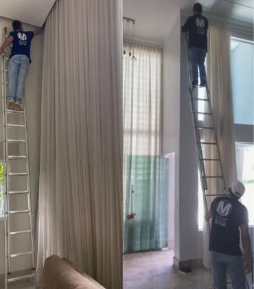 Limpeza e higienização de cortinas - LavMaster